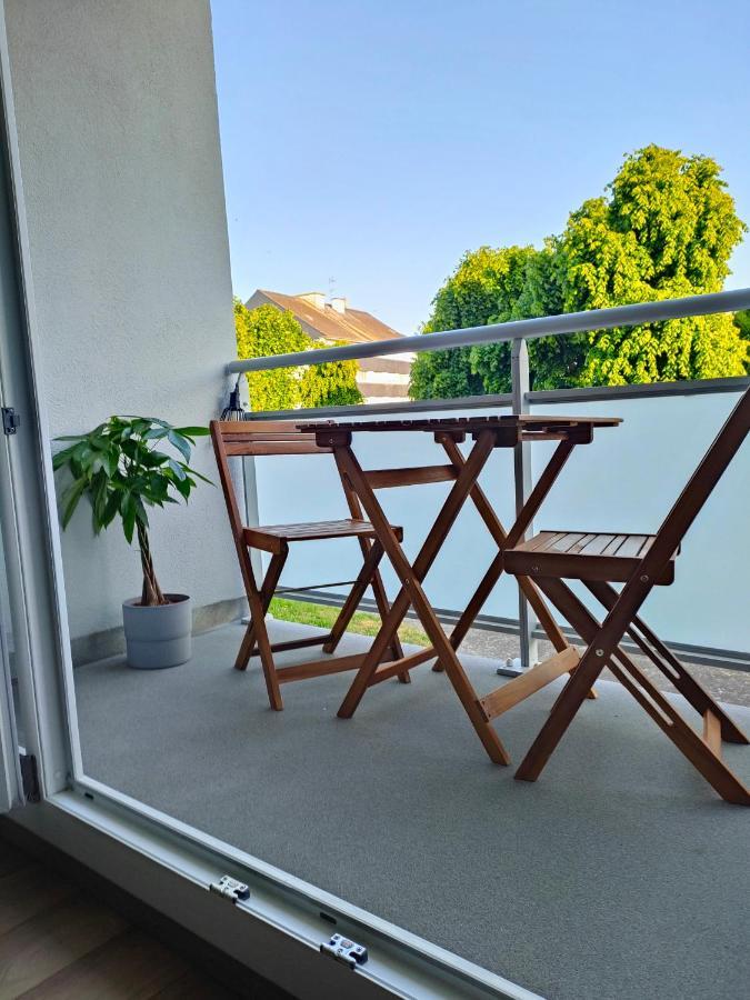 Chaleureux Appartement. Dinan Exteriör bild