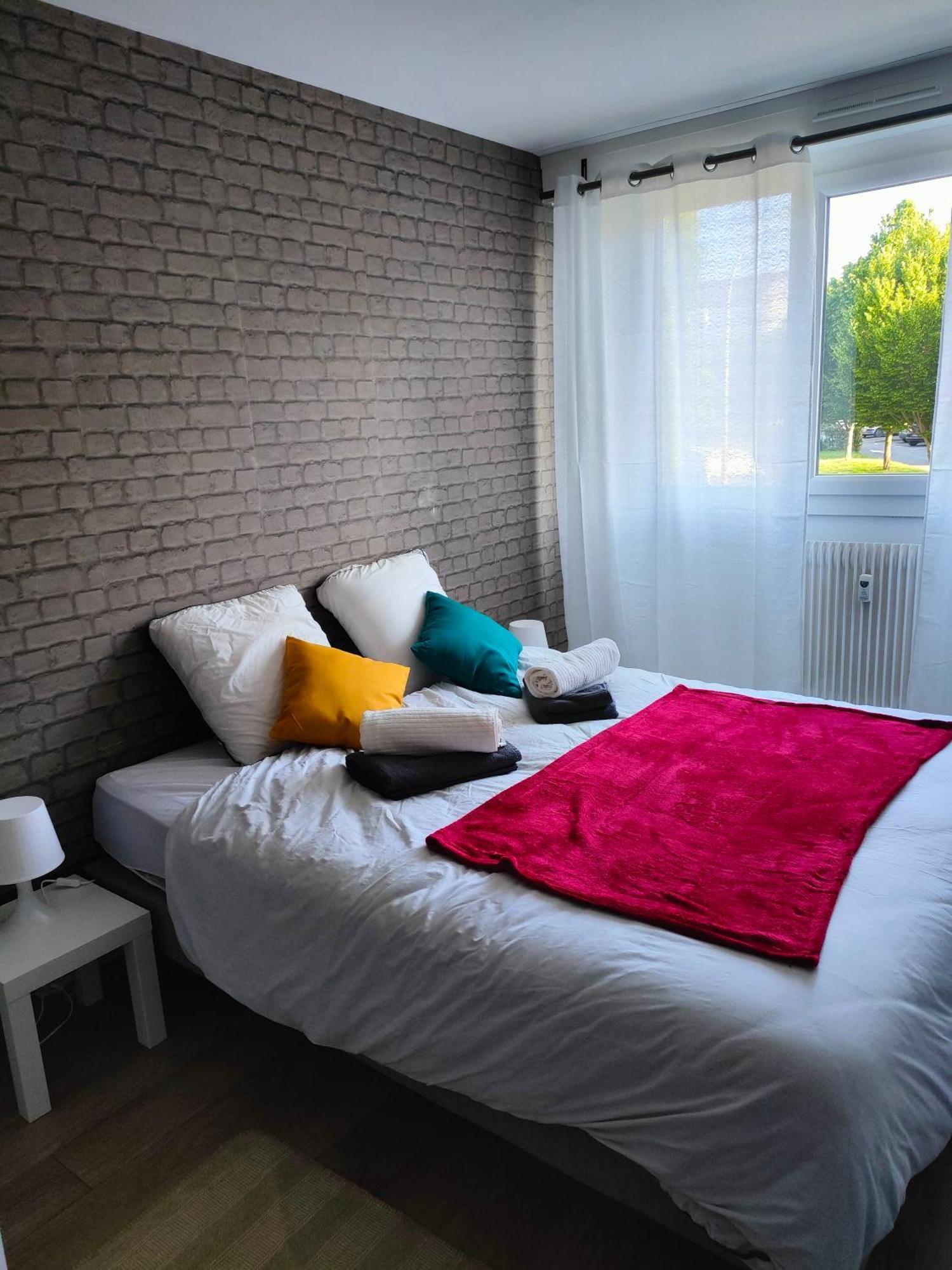 Chaleureux Appartement. Dinan Rum bild