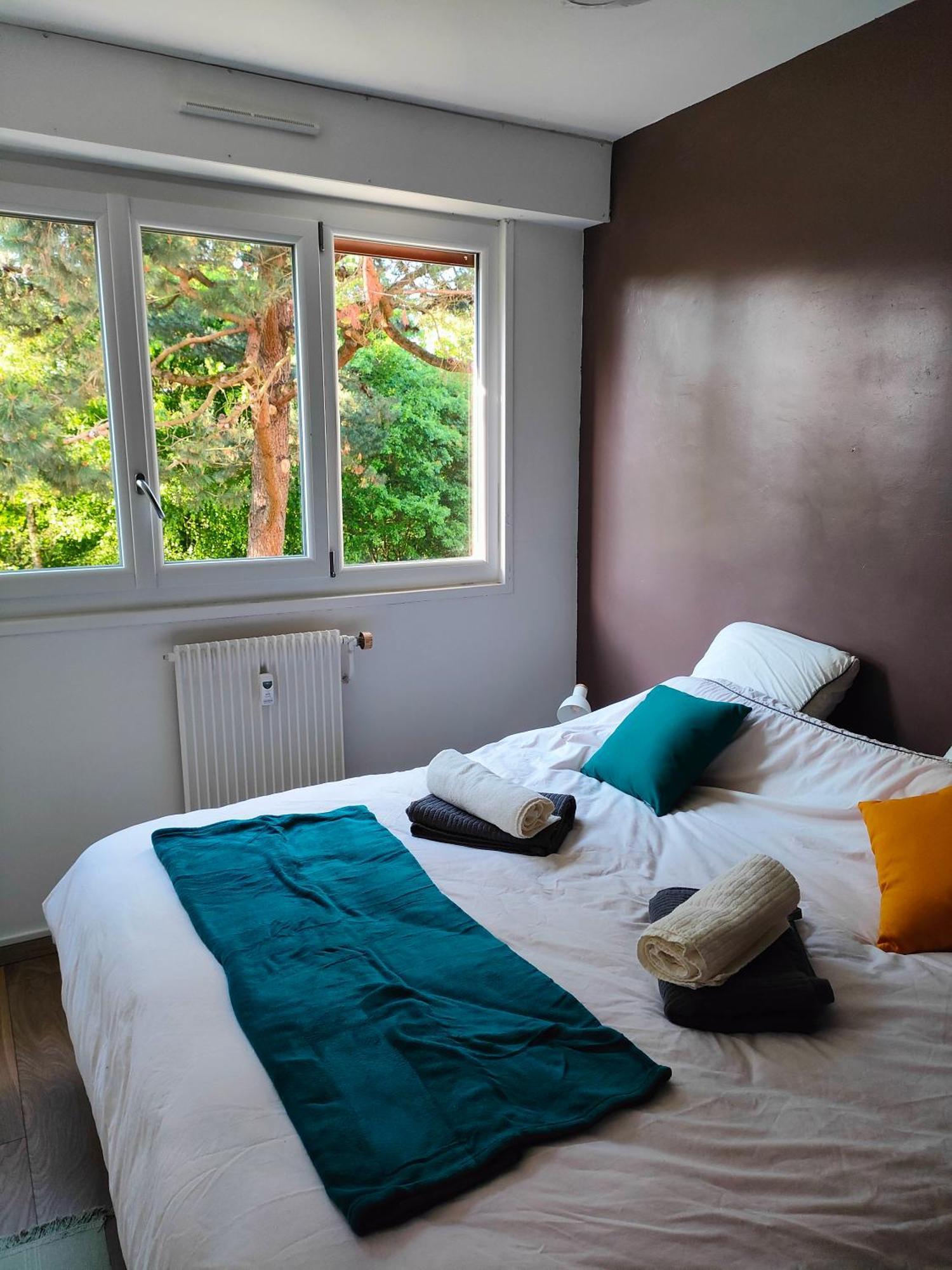 Chaleureux Appartement. Dinan Rum bild